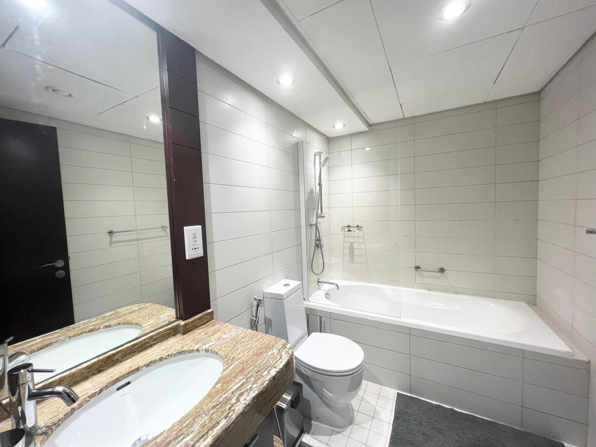 Most City Area Lux Studio Днепър Екстериор снимка