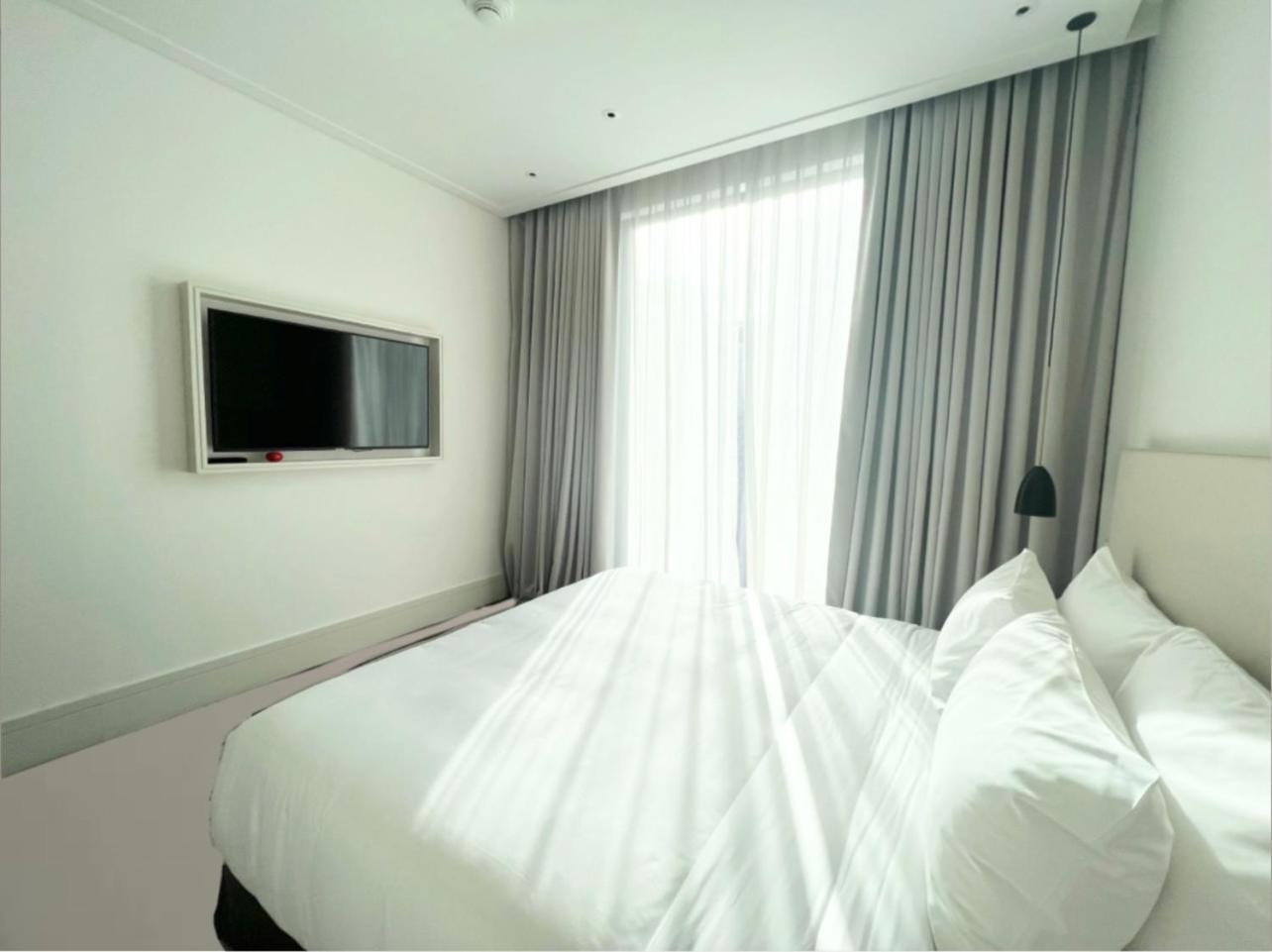 Most City Area Lux Studio Днепър Екстериор снимка